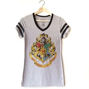 Harry Potter Hogwarts Crest SS Graphic Tee